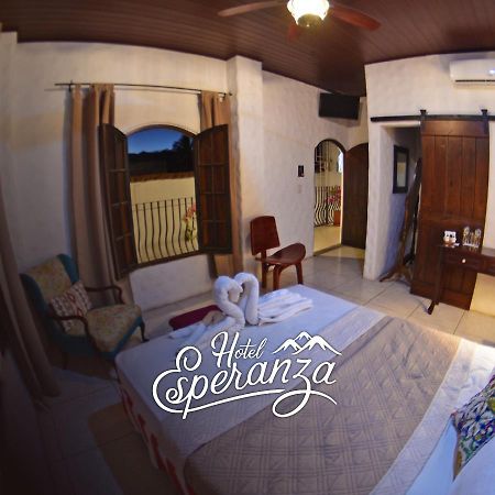 Hotel Esperanza เอสเตลิ ภายนอก รูปภาพ