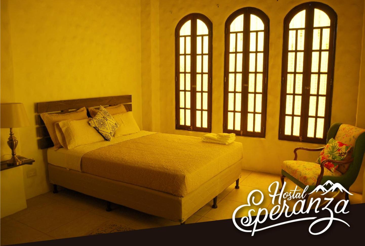 Hotel Esperanza เอสเตลิ ภายนอก รูปภาพ